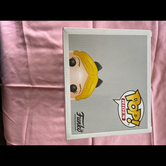 LARGE ALICE AT THE MAD TEA PARTY POPFUNKO DISNEY - Picture 4 of 5